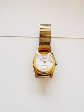 Marcel & Cie Swiss Mechanical Watch 33mm Gold Tone Date Vintage Working